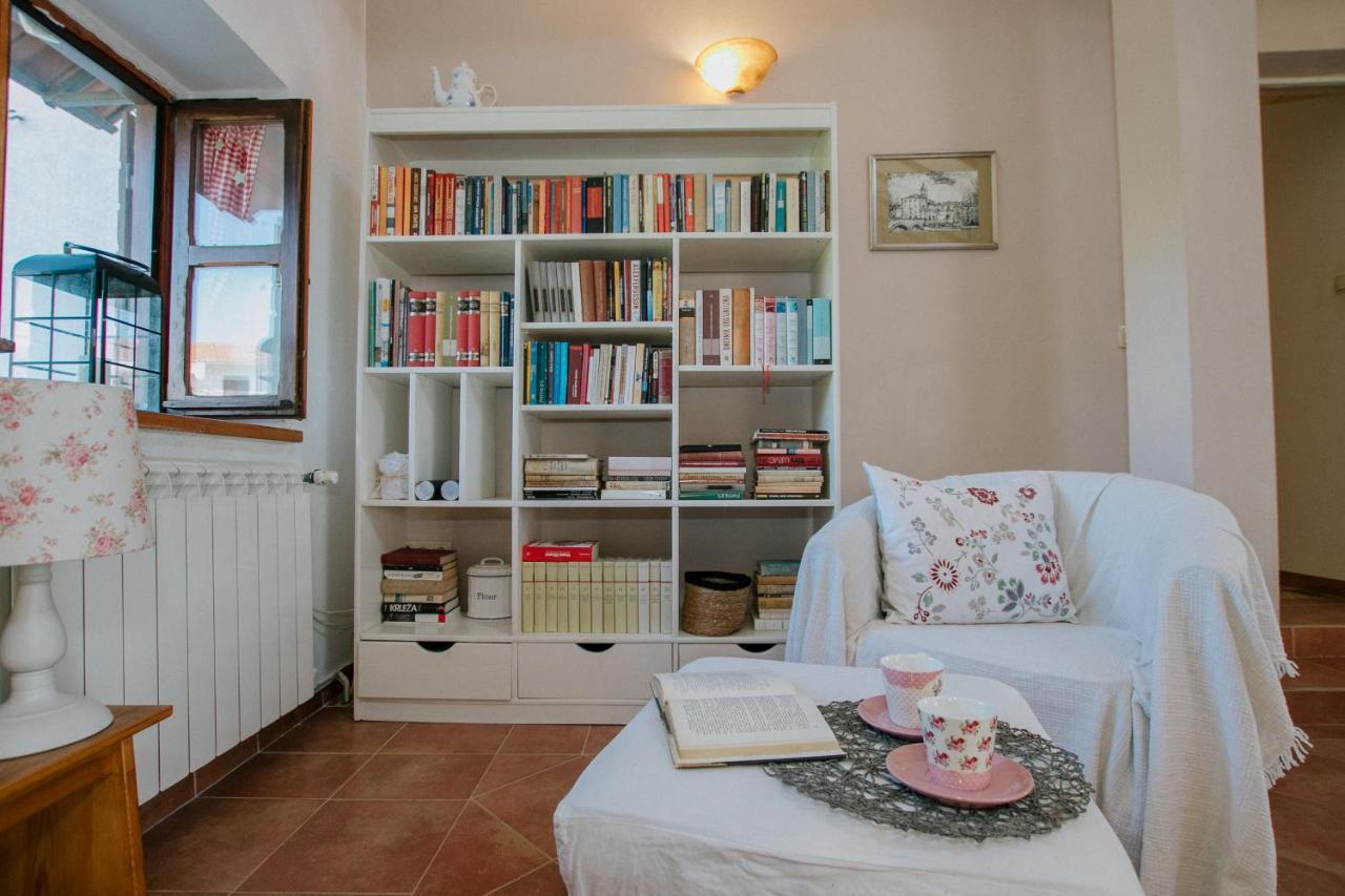 Country House Rusula Vrsine 外观 照片