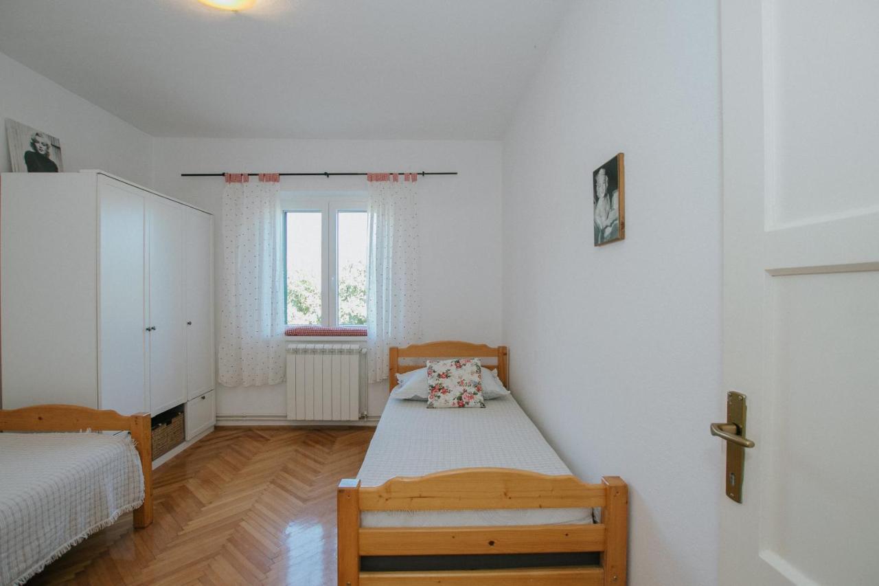 Country House Rusula Vrsine 外观 照片