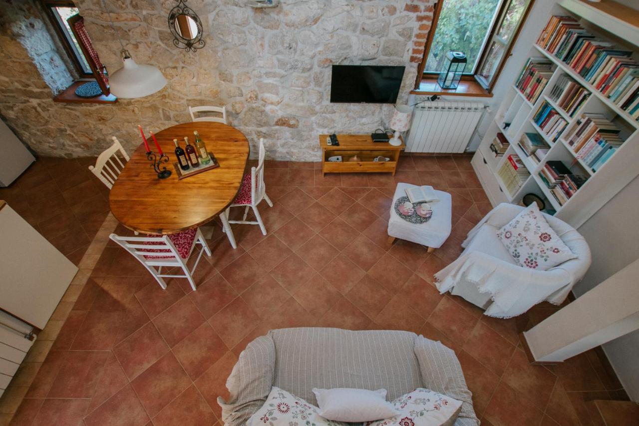 Country House Rusula Vrsine 外观 照片