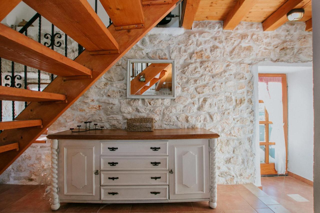 Country House Rusula Vrsine 外观 照片